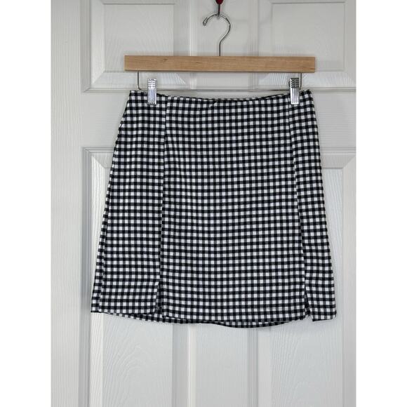 Love on a Hanger Dresses & Skirts - Love On A Hanger Juniors Y2K Gingham Skirt 7 Mini Check Preppy Academia Punk